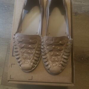 Nisolo Tan Leather Sandals with Intricate Woven Design